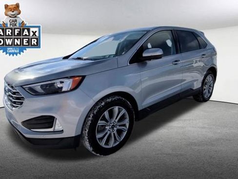 Certified 2024 Ford Edge Titanium image 5