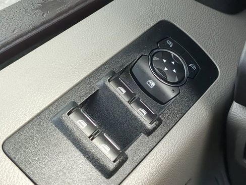 Used 2019 Ford F150 XLT image 22