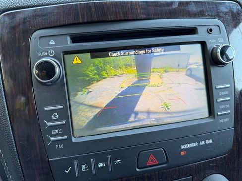 Used 2017 Chevrolet Traverse LT AWD/4WD image 33