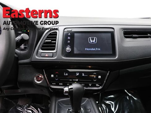 Used 2022 Honda HR-V EX image 12