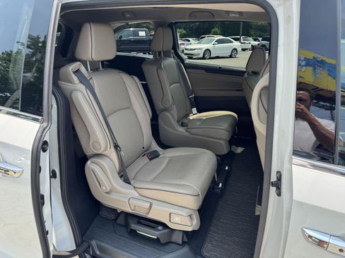 Used 2023 Honda Odyssey Elite image 16