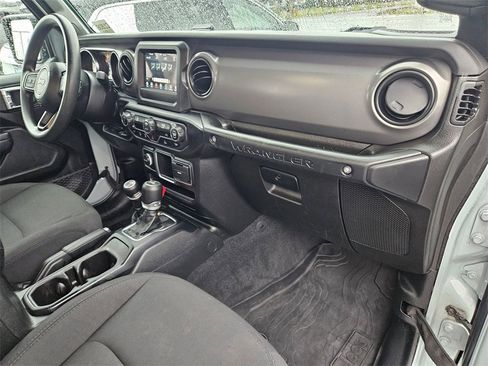 Certified 2023 Jeep Wrangler Sport image 37