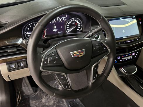 Used 2018 Cadillac CT6 Luxury AWD/4WD image 3