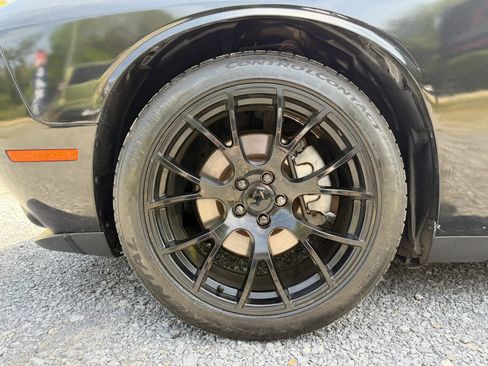 Used 2015 Dodge Challenger SXT Plus w/ Driver Convenience Group RWD image 46
