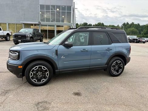 Used 2025 Ford Bronco Sport Outer Banks w/ Outer Banks Tech Package+ AWD/4WD image 5