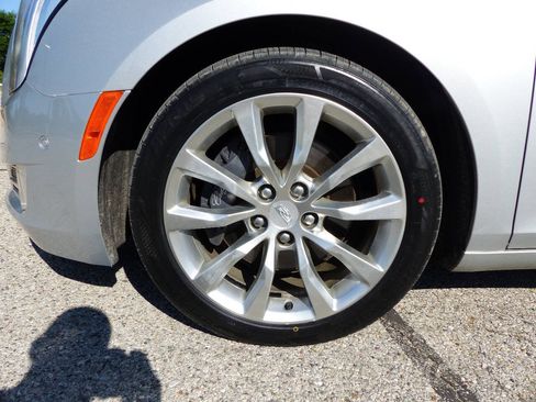 Used 2017 Cadillac XTS Luxury FWD image 14