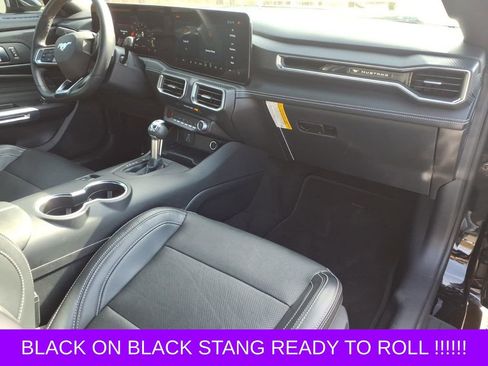 Used 2024 Ford Mustang GT Premium image 9