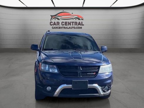 Used 2017 Dodge Journey Crossroad FWD image 8