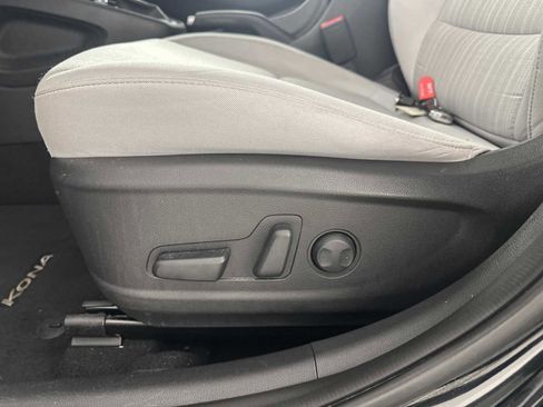 Used 2023 Hyundai Kona SEL image 28