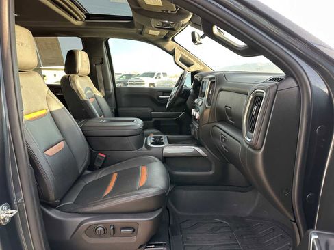 Used 2019 GMC Sierra 1500 AT4 w/ AT4 Premium Package image 10
