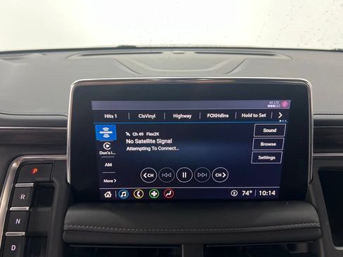 Used 2021 Chevrolet Suburban LS AWD/4WD image 12