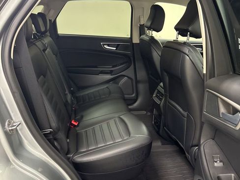 Used 2024 Ford Edge SEL w/ Convenience Package image 30