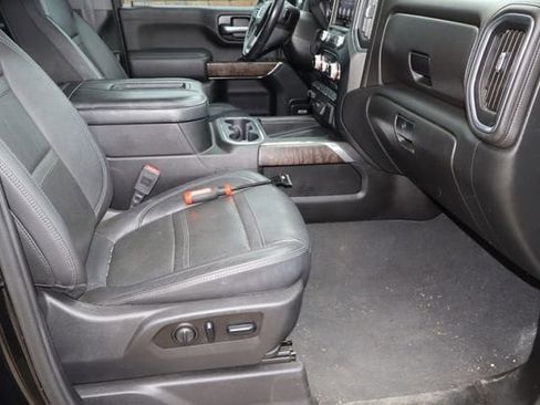 Used 2020 GMC Sierra 2500 Denali w/ Denali Ultimate Package AWD/4WD image 17