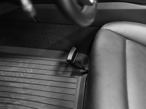 Used 2017 Porsche 911 Carrera S image 38