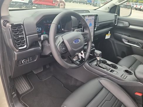 New 2026 Ford Ranger Lariat RWD image 18