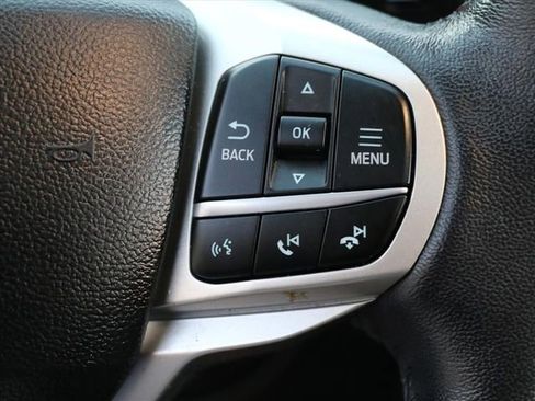 Used 2022 Ford Explorer XLT w/ Equipment Group 202A image 27