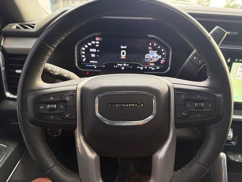 Used 2024 GMC Sierra 2500 Denali w/ Denali Reserve Package image 17