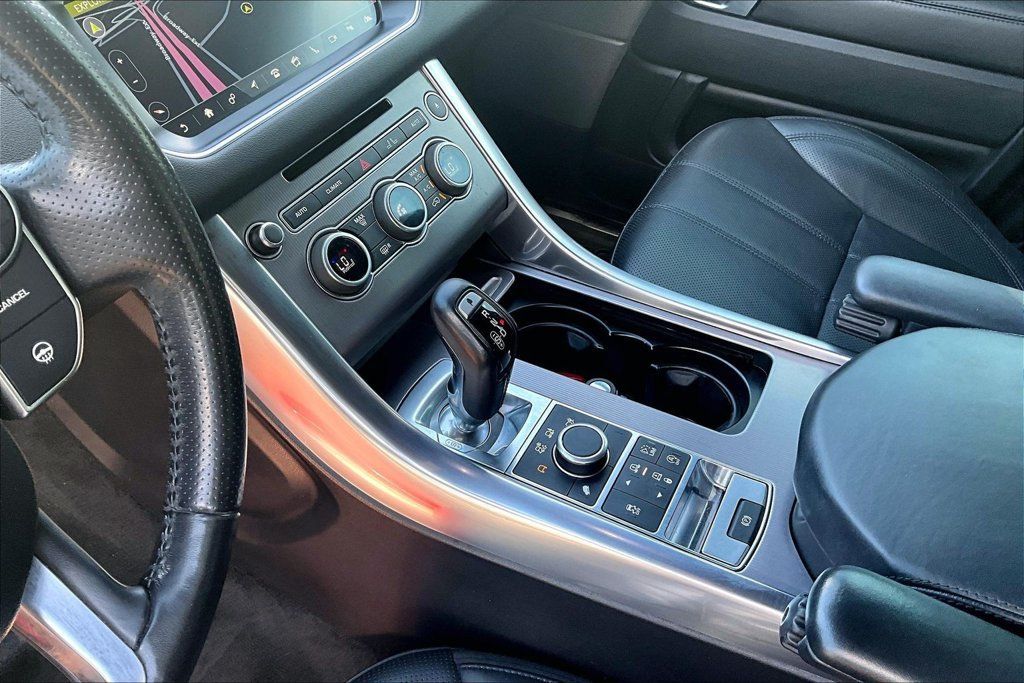 Used 2017 Land Rover Range Rover Sport HSE AWD/4WD image 13