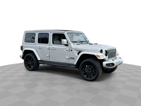 Used 2023 Jeep Wrangler Altitude image 2