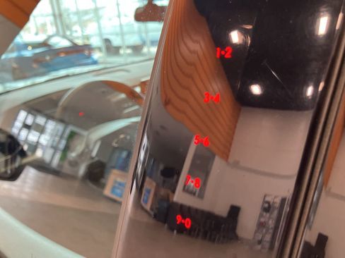 Used 2020 Ford Explorer XLT w/ Equipment Group 202A image 10