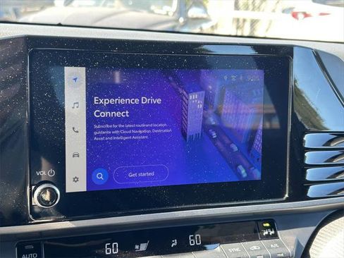 Certified 2025 Toyota Camry SE image 31