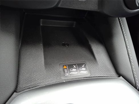 New 2026 Chevrolet Blazer LT w/ Convenience Package image 19