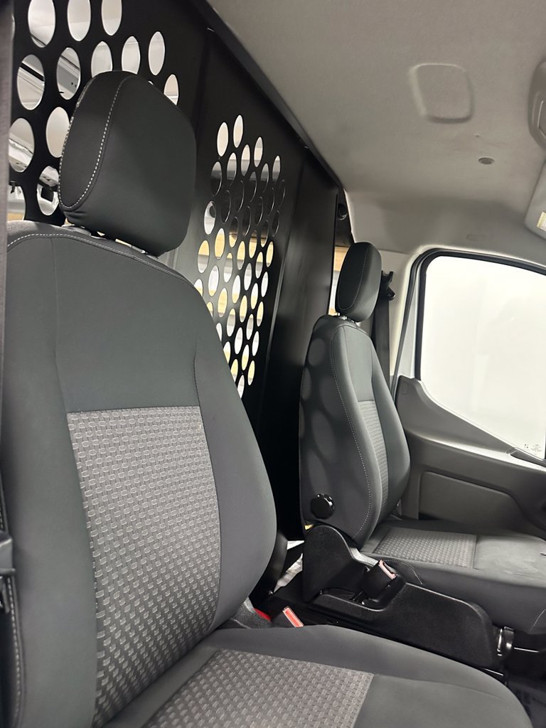 Used 2025 Ford Transit 250 Low Roof w/ Exterior Upgrade Package RWD image 27