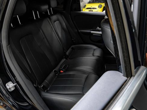 Used 2023 Mercedes-Benz GLA 250 image 35