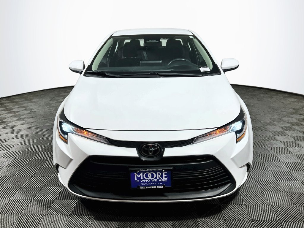 Certified 2024 Toyota Corolla LE FWD image 2