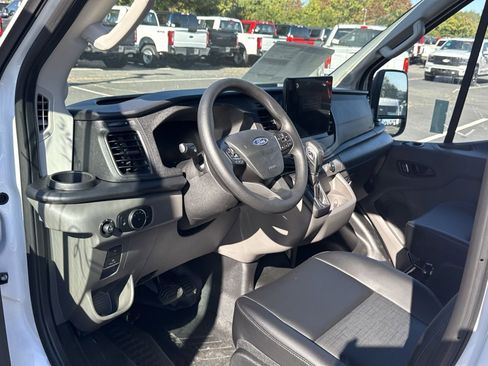 New 2026 Ford Transit 150 148 Medium Roof w/ Load Area Protection Package image 19