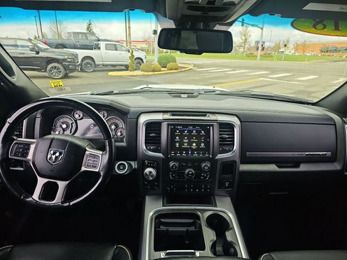 Used 2018 RAM 1500 Limited image 10