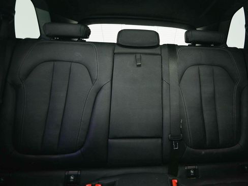 Used 2022 BMW X5 sDrive40i w/ M Sport Package RWD image 9
