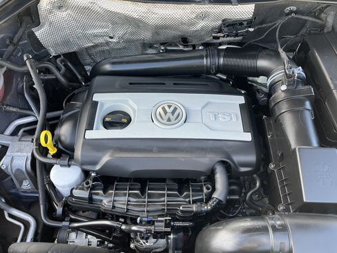 Used 2016 Volkswagen Tiguan SE AWD/4WD image 24