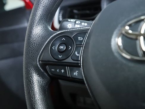 Used 2023 Toyota RAV4 LE FWD image 21