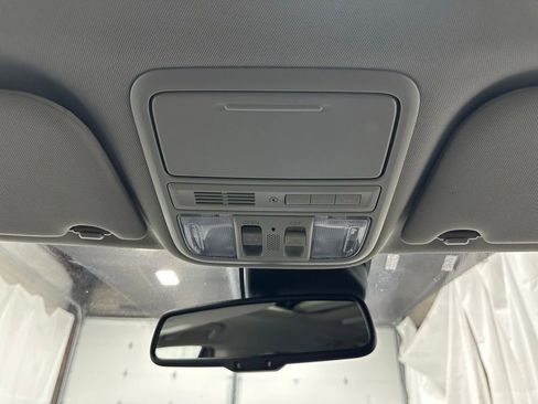 Used 2016 Honda Odyssey Touring Elite image 36