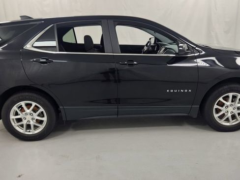 Used 2023 Chevrolet Equinox LT AWD/4WD image 2