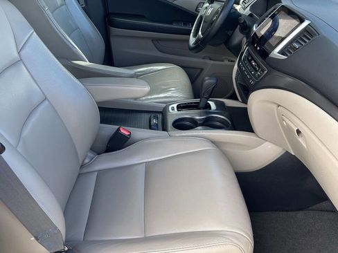 Used 2016 Honda Pilot EX-L image 17