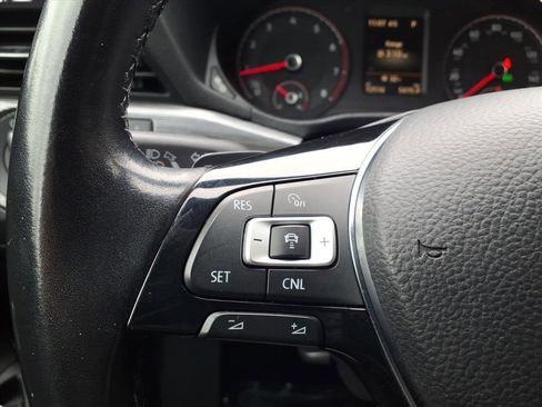 Used 2021 Volkswagen Passat 2.0T R-Line image 23