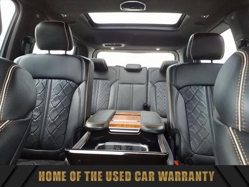 Used 2025 Jeep Grand Wagoneer Series III w/ HD Trailer Tow Package image 29