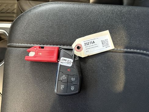 Used 2024 Chevrolet Silverado 1500 LT Trail Boss w/ Convenience Package II image 24