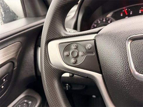 Used 2022 GMC Terrain SLE w/ Driver Convenience Package image 13