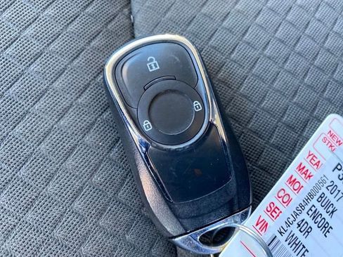 Used 2017 Buick Encore Preferred image 23