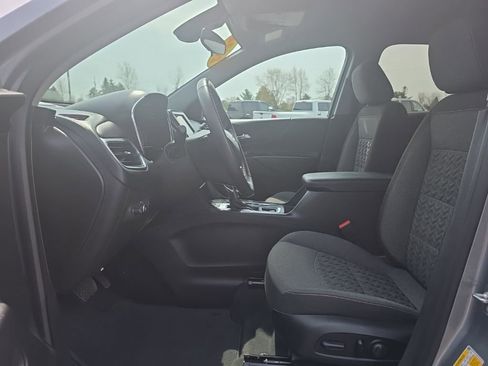 Used 2024 Chevrolet Equinox LT AWD/4WD image 15