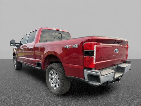 Certified 2025 Ford F250 Lariat w/ Lariat Ultimate Package AWD/4WD image 5