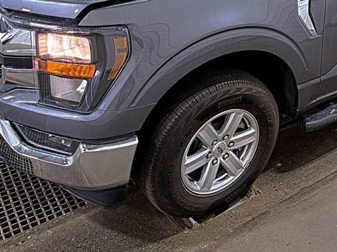 Used 2023 Ford F150 XLT w/ Trailer Tow Package image 3