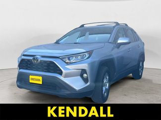 Used 2021 Toyota RAV4 XLE w/ XLE Grade Weather Package AWD/4WD video 1