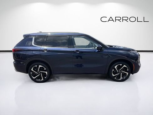 Used 2023 Mitsubishi Outlander SEL FWD image 2
