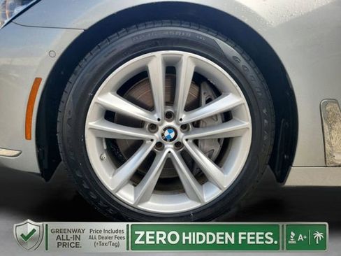 Used 2018 BMW 750i RWD image 32