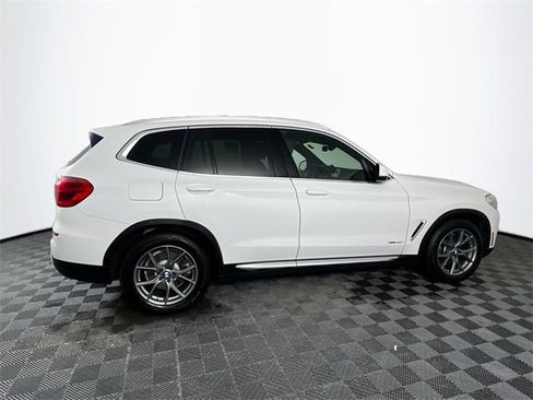 Used 2018 BMW X3 xDrive30i image 7