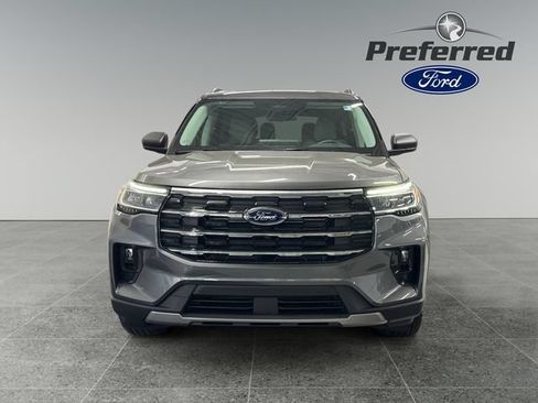 Used 2026 Ford Explorer Active AWD/4WD image 11